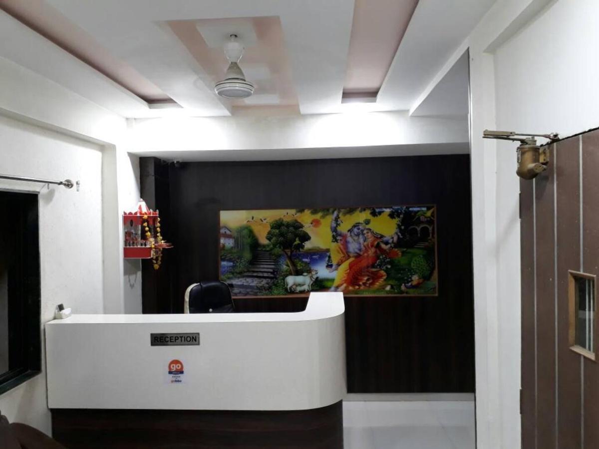 Hotel Royal Night Ahmedabad Exterior photo